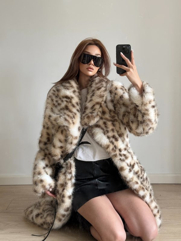new autumn and winter leopard print fur coat for women, mid length, youthful, sexy, versatile, perfect for christmas party fashion