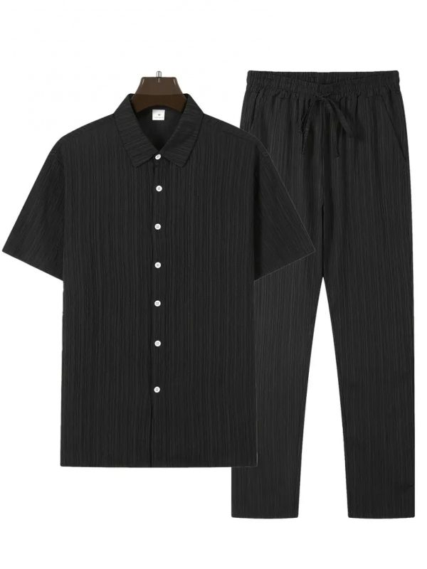 men's casual striped short sleeve sports suit with button shirt collar and elastic waistband pants, made of polyester textile elastane blend, summer two piece suit with waistband detail