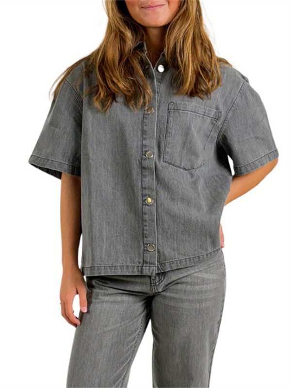 women's oversized denim shacket short sleeve button up jean jacket with collar & chest pockets, casual all season cardigan, machine washable, autumn wardrobe, relaxed fit, solid color design, durable fabric
