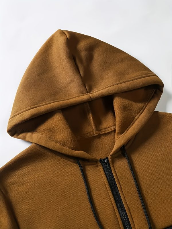 men's clothing, two piece contrasting long sleeved zipper hooded jacket and drawstring pants, suitable for outdoor wear