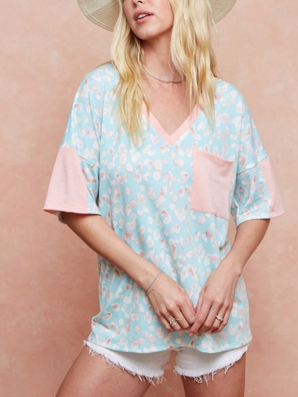 womens casual t shirt relaxed fit leopard print v neck top contrast pocket accent oversized summer blouse vacation beach wear short sleeve turquoise pink pattern daily casual weekend loungewear