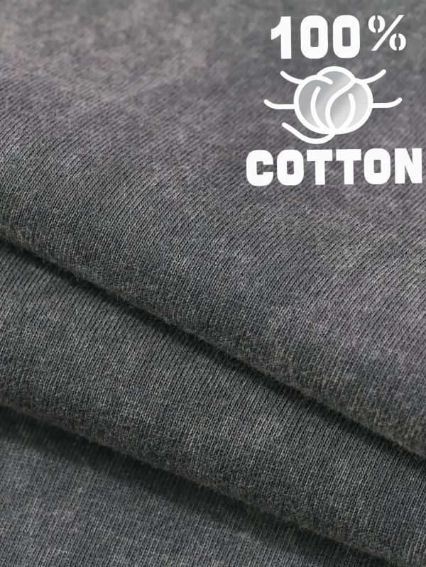set of two crewneck t shirts, it's a simple and great value option. high quality cotton is breathable and light beige friendly, one deep and one shallow. the daily commute is casual, and it is easy to wear a men's style