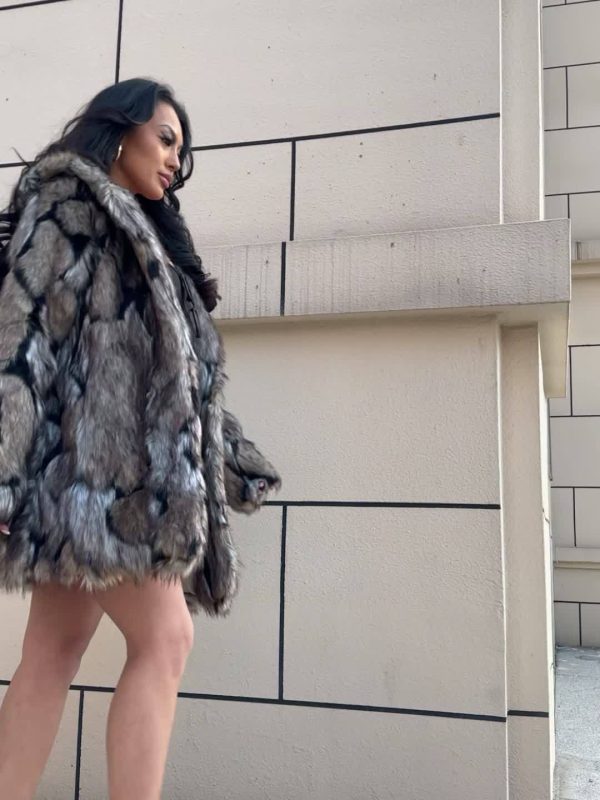 women's elegan faux fur coat fashion coat dye mid length jacket with pockets, single breasted button front, regular fit for autumnu002fwinter casual outings.