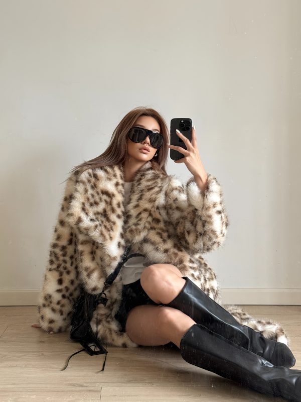 new autumn and winter leopard print fur coat for women, mid length, youthful, sexy, versatile, perfect for christmas party fashion