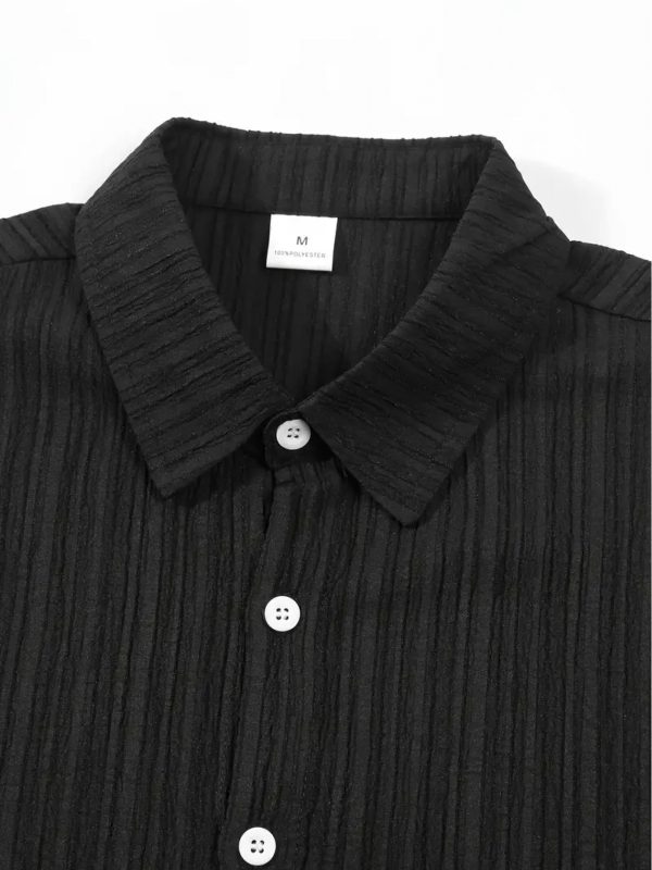 men's casual striped short sleeve sports suit with button shirt collar and elastic waistband pants, made of polyester textile elastane blend, summer two piece suit with waistband detail