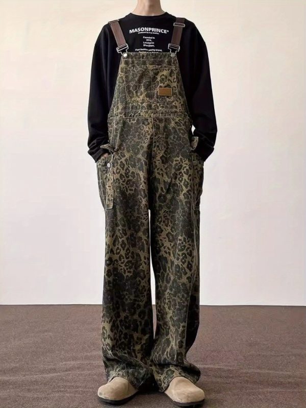 men's retro leopard print overalls loose fit wide leg faux denim with elastic waistband, high stretch fabric & multiple pockets, casual summer outfit for adults, leopard print faux denim, highwaist design, comfortable wear