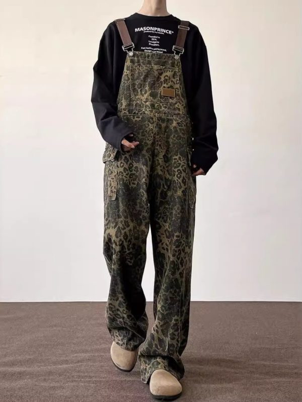 men's retro leopard print overalls loose fit wide leg faux denim with elastic waistband, high stretch fabric & multiple pockets, casual summer outfit for adults, leopard print faux denim, highwaist design, comfortable wear