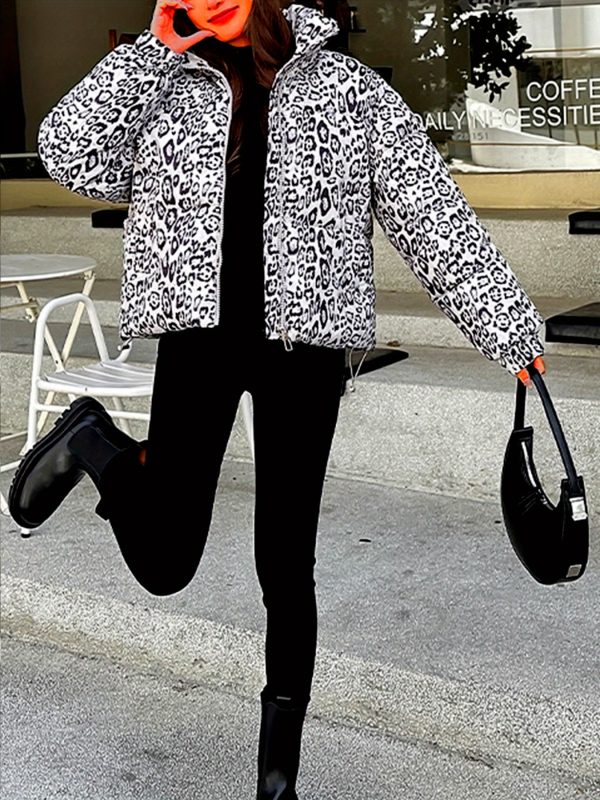 women's leopard print jacket stylish long sleeve zip up coat with pockets, black & white animal pattern, perfect for fallu002fwinter outerwear, leopard print clothing